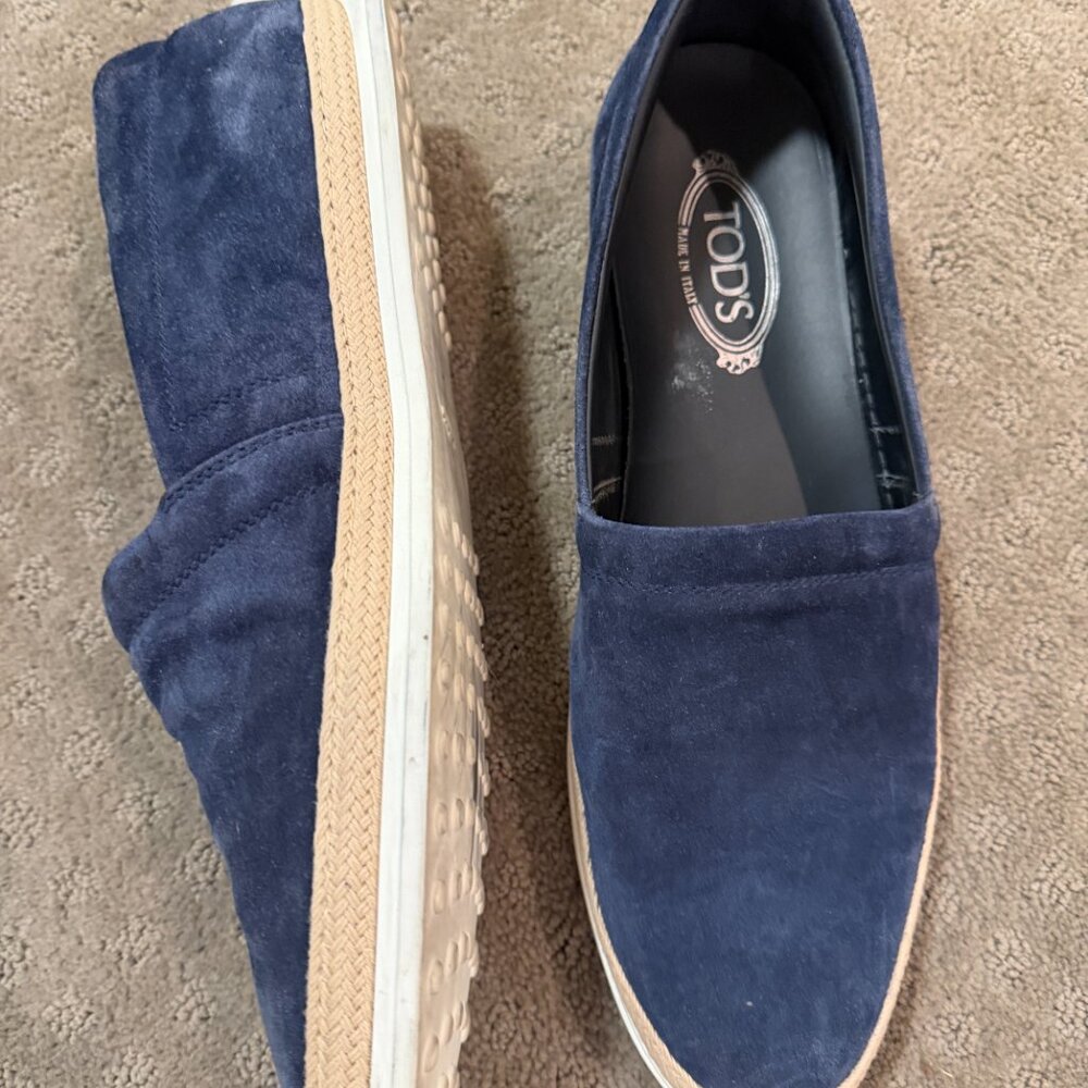 Tod's Blue Loafers Slip-On Style with Minimalist Design - Picture 9 of 9